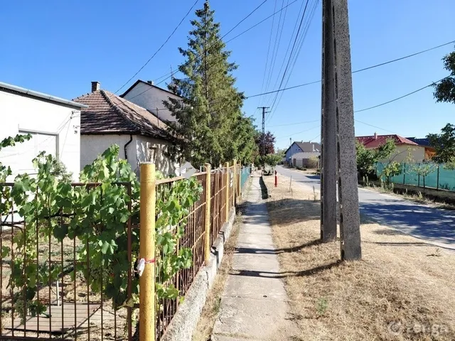 Eladó ház Mogyoród 83 nm