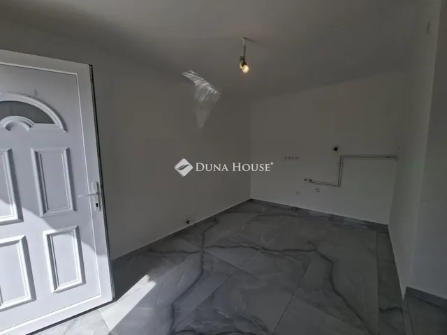 Eladó ház Zsámbok 66 nm