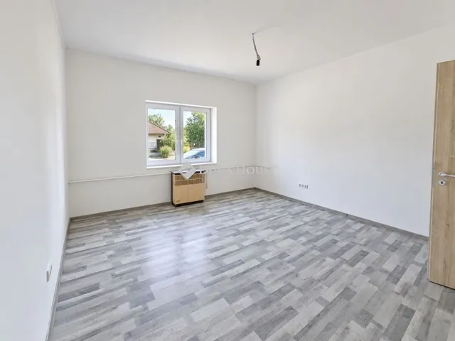Eladó ház Zsámbok 66 nm