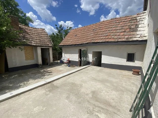 Eladó ház Zsámbok 78 nm