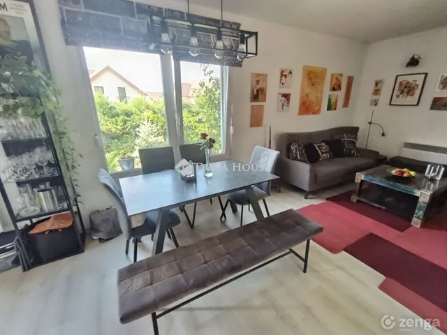 Eladó ház Szada 74 nm