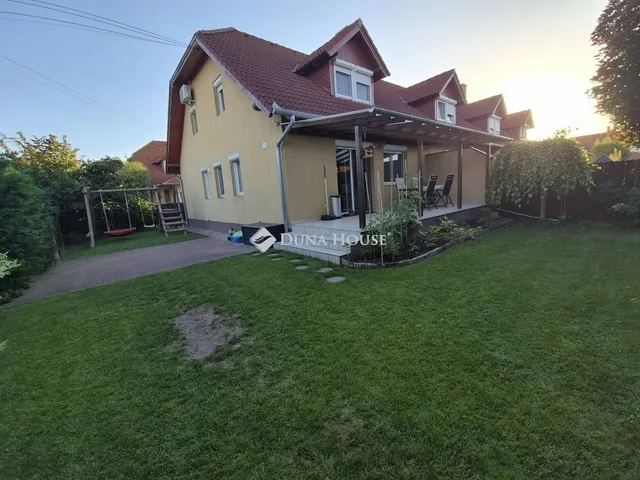 Eladó lakás Dunaharaszti 113 nm