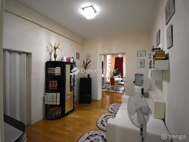 Eladó ház Aszód 265 nm
