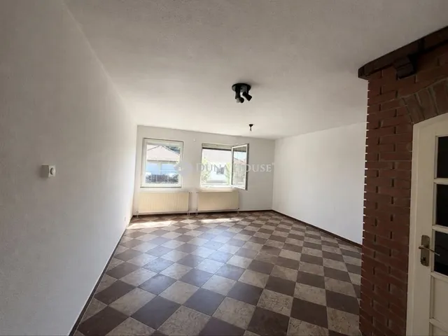 Eladó ház Szada 135 nm