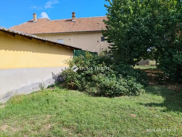 Eladó telek Iklad 1062 nm