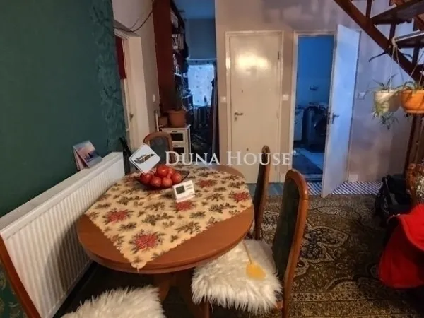 Eladó ház Erdőkertes 170 nm