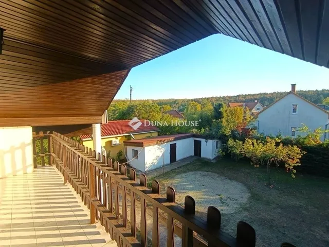 Eladó ház Erdőkertes 140 nm