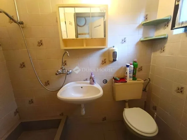 Eladó ház Erdőkertes 140 nm