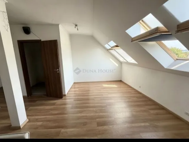 Eladó lakás Veresegyház 56 nm