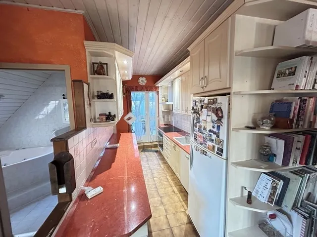 Eladó ház Csömör 213 nm