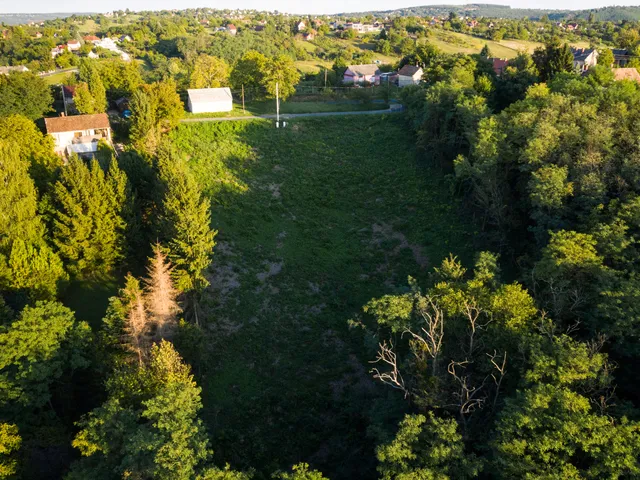 Eladó telek Zalaegerszeg, Szenterzsébethegy 1607 nm