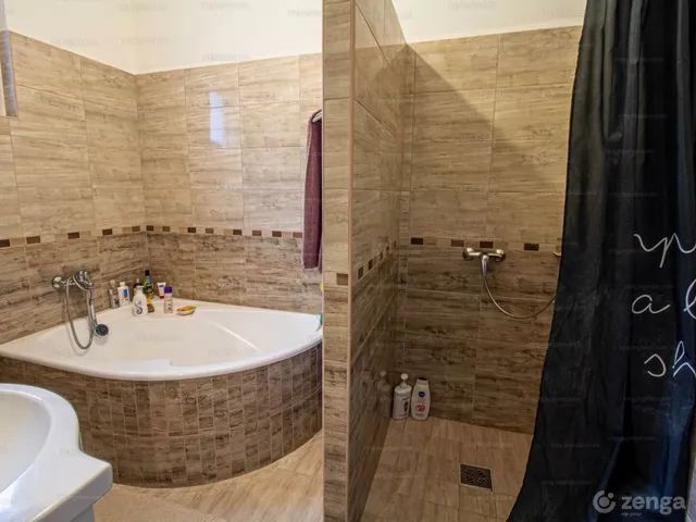 Eladó ház Karád 100 nm