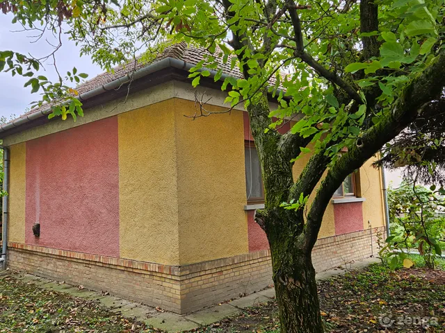 Eladó ház Szeged, Újszeged, Kikindai utca 75 nm