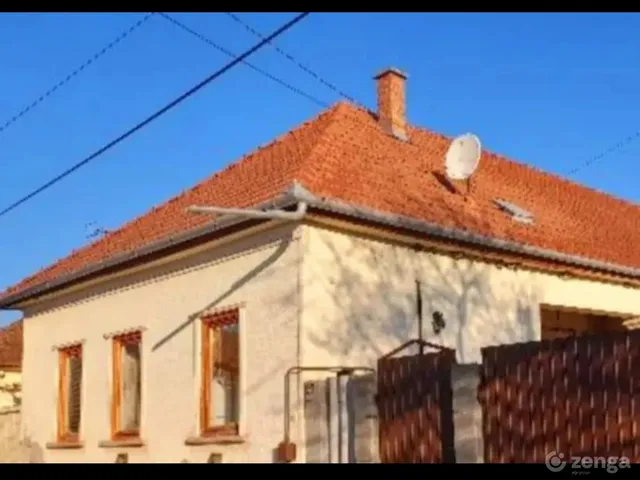 Eladó ház Cegléd 120 nm