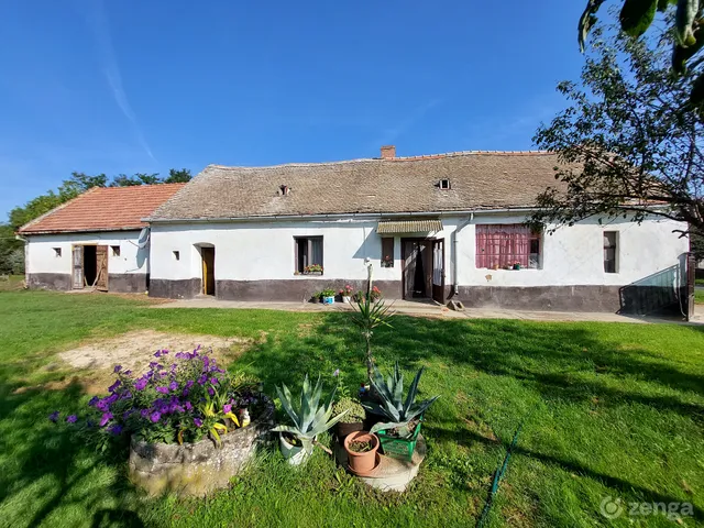 Eladó ház Kisbabot 79 nm