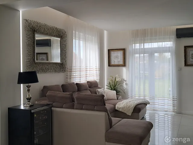 Eladó ház Mogyoród 200 nm