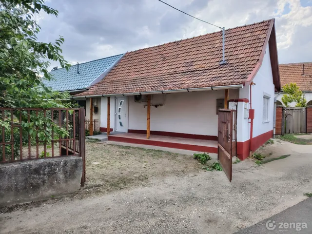 Eladó ház Hatvan 28 nm