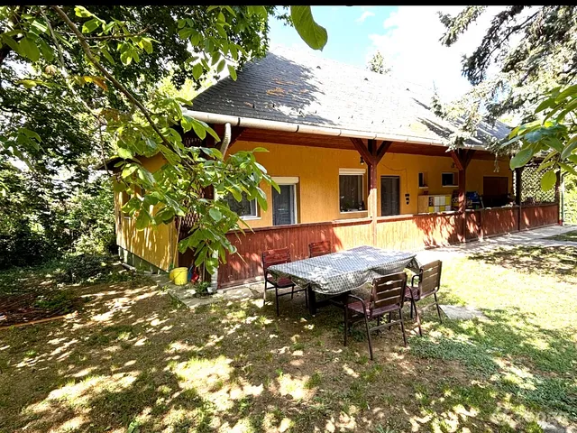 Eladó ház Budaörs, Budaörsi Kamaraerdő 93 nm