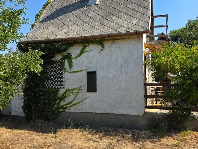 Eladó ház Iszkaszentgyörgy 20 nm