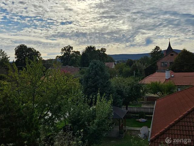 Eladó ház Budakalász, Szent István-telep 192 nm