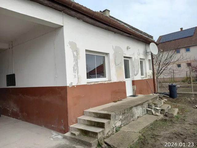 Eladó lakás Soltvadkert, Dózsa György utca 18/fszt/4 53 nm