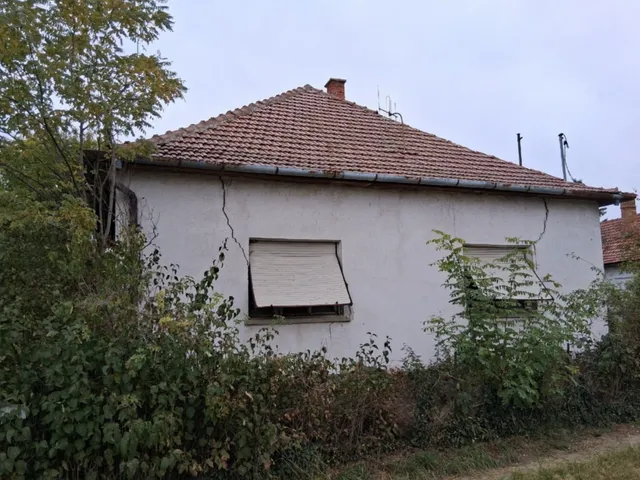 Eladó ház Sárrétudvari, Bercsényi utca 61 137 nm