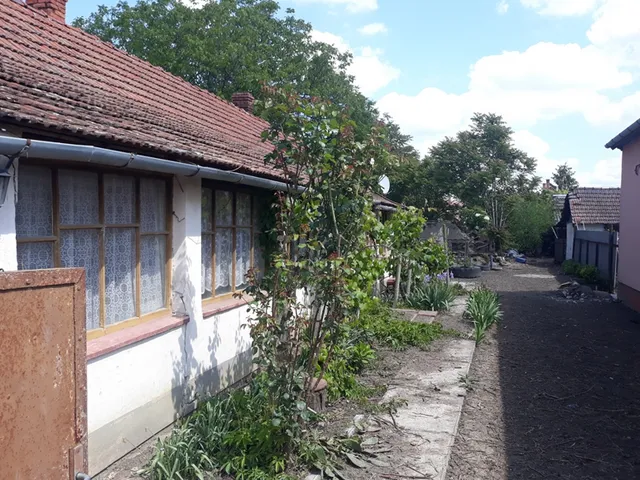 Eladó ház Mezőberény, Vésztői út 47. 110 nm