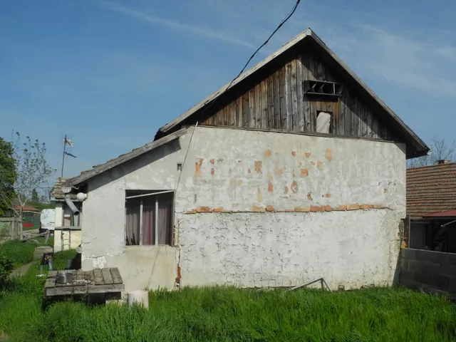 Eladó ház Fegyvernek, Berényi út 80. 161 nm