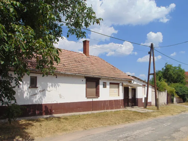 Eladó ház Jánoshalma, Orczy utca 115. 204 nm