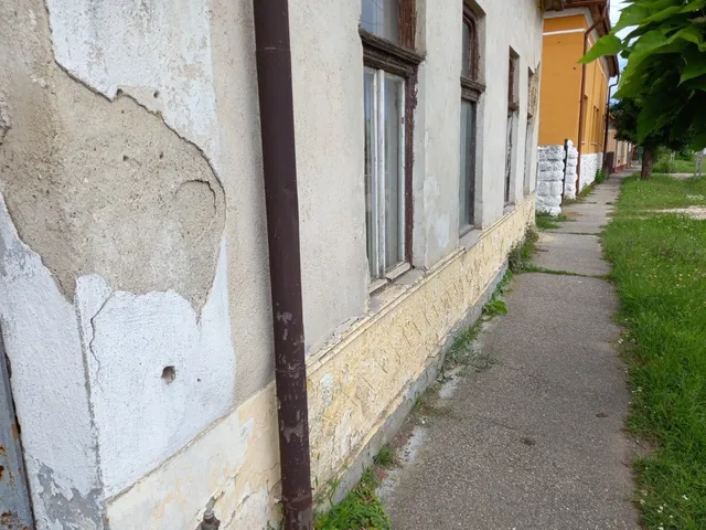 Eladó ház Mezőcsát, Kossuth. u.24. 176 nm