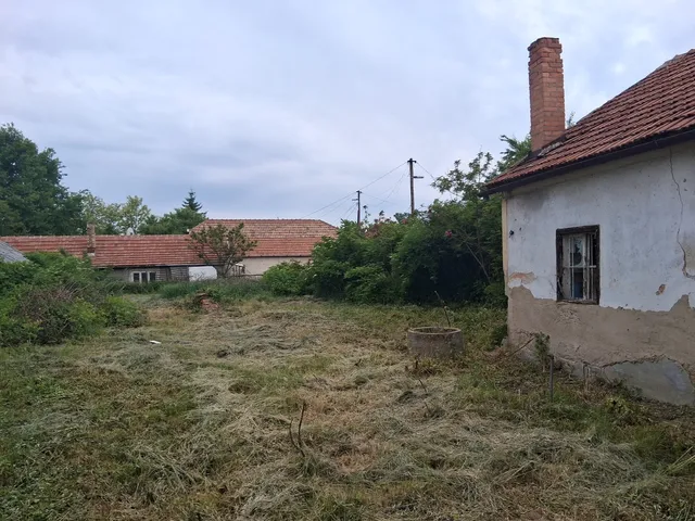 Eladó ház Mezőcsát, Kossuth. u.24. 176 nm