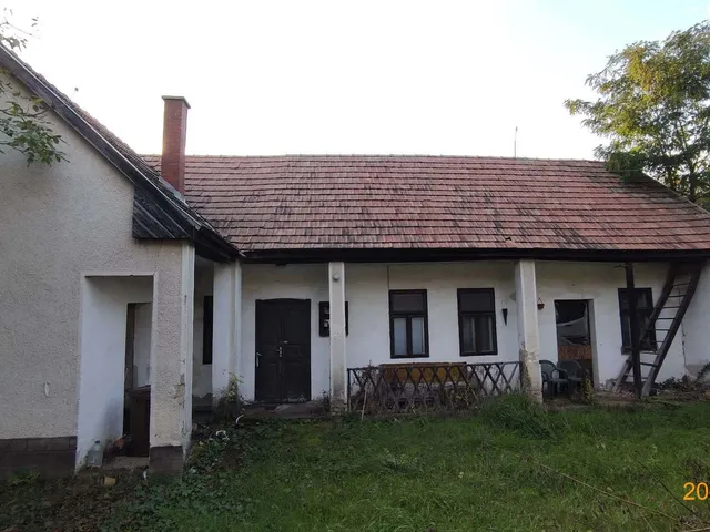 Eladó ház Őrhalom, Rákóczi fejedelem út 16 111 nm