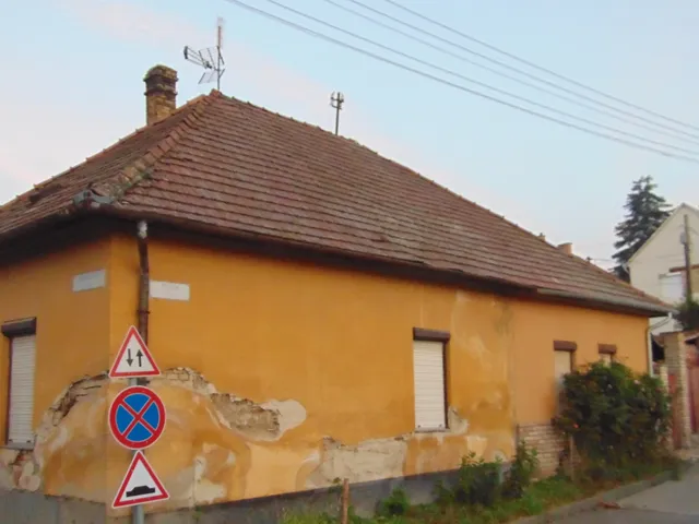 Eladó ház Paks, Jámbor Pál utca 1 54 nm
