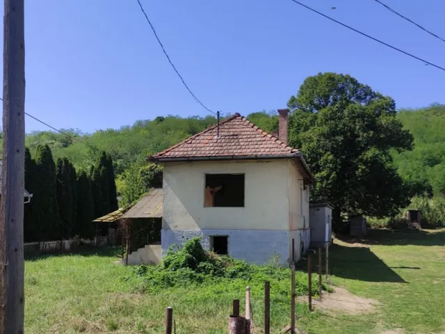 Eladó ház Karancskeszi, Petőfi u 73 111 nm