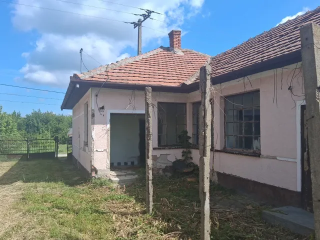 Eladó ház Hejőpapi, Templom utca 28 117 nm