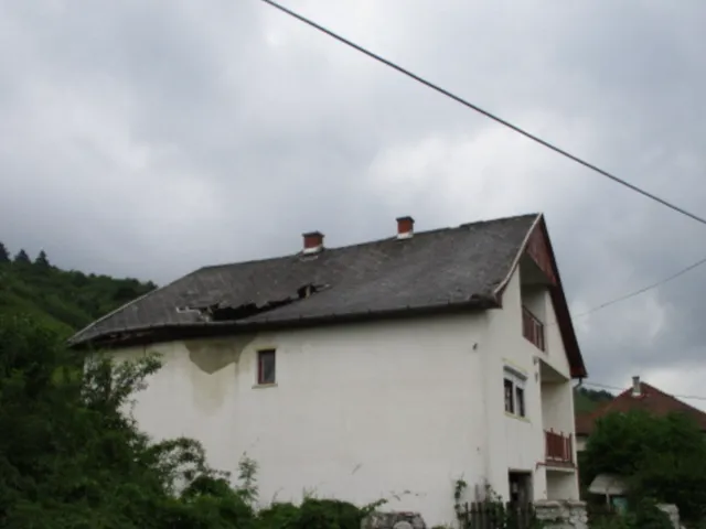 Eladó ház Arló, Kassai út 86 190 nm