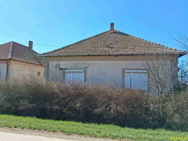 Eladó ház Egyek 145 nm
