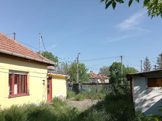 Eladó ház Karácsond, Szabadság út 21. 87 nm