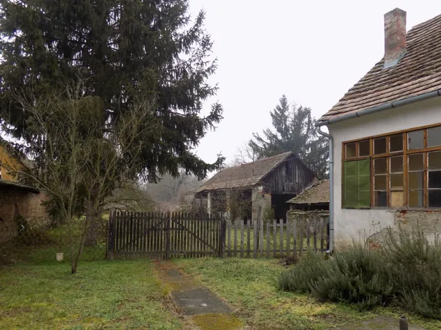 Eladó ház Bogdása, Kossuth Lajos utca 108. 167 nm