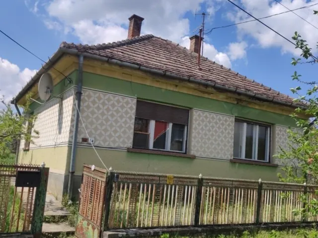 Eladó ház Csömend 102 nm