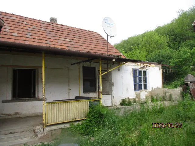 Eladó ház Arló, Ady Endre út 22. 116 nm