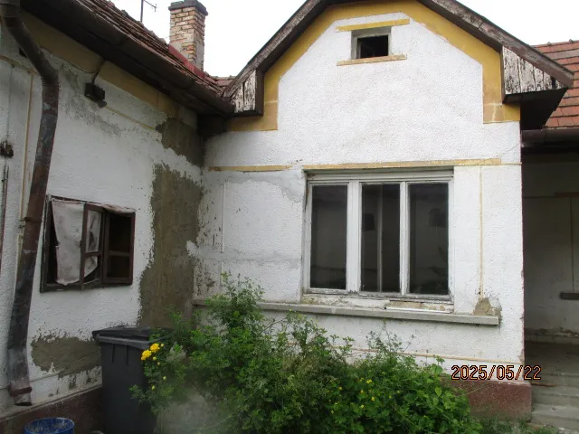 Eladó ház Arló, Ady Endre út 22. 116 nm