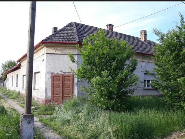 Eladó ház Csorvás 188 nm