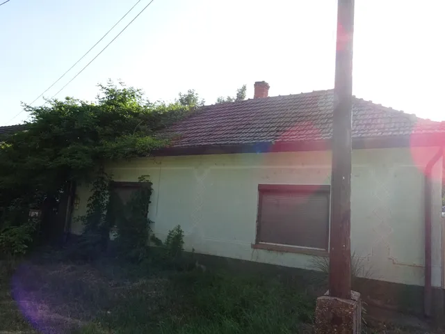 Eladó ház Nagyszénás, József Attila utca 37. 112 nm