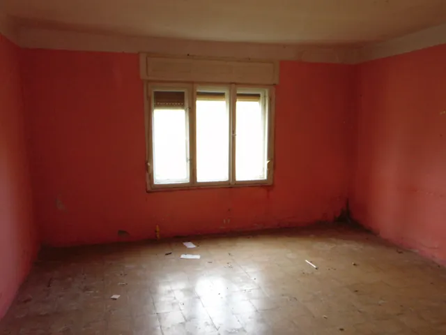 Eladó ház Nagykónyi, Vásártér utca 139 85 nm