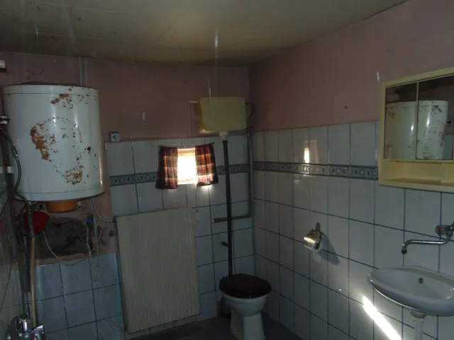 Eladó ház Nagykarácsony, Jókai utca 31 103 nm