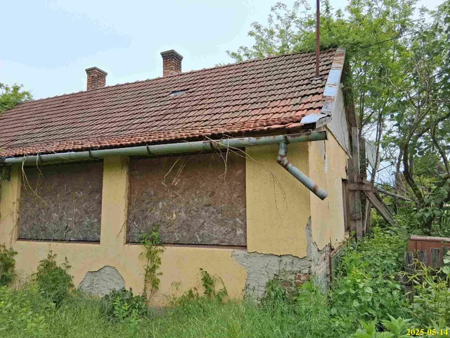 Eladó ház Szorgalmatos, Virág utca 4 83 nm