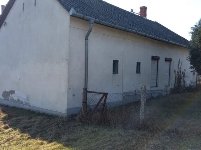 Eladó ház Tab, Mártírok utca 15. 118 nm