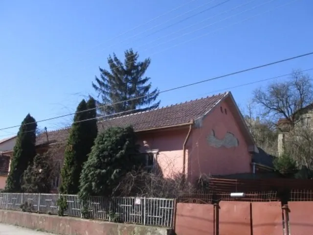 Eladó ház Ózd, Ady Endre utca 26. 140 nm