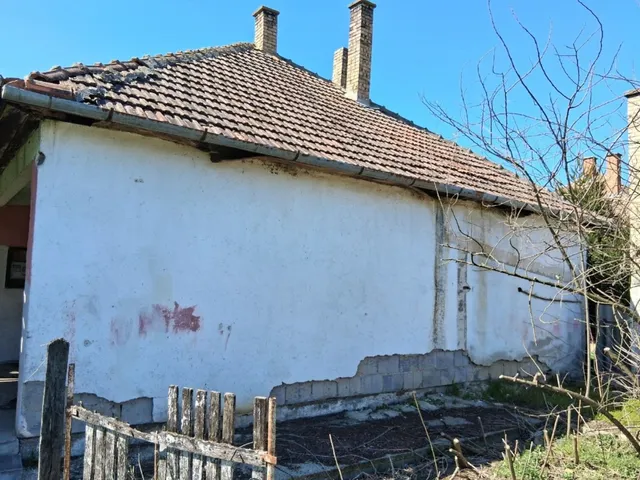 Eladó ház Tiszadob, Iskola utca 16. 2025.09.16 80 nm